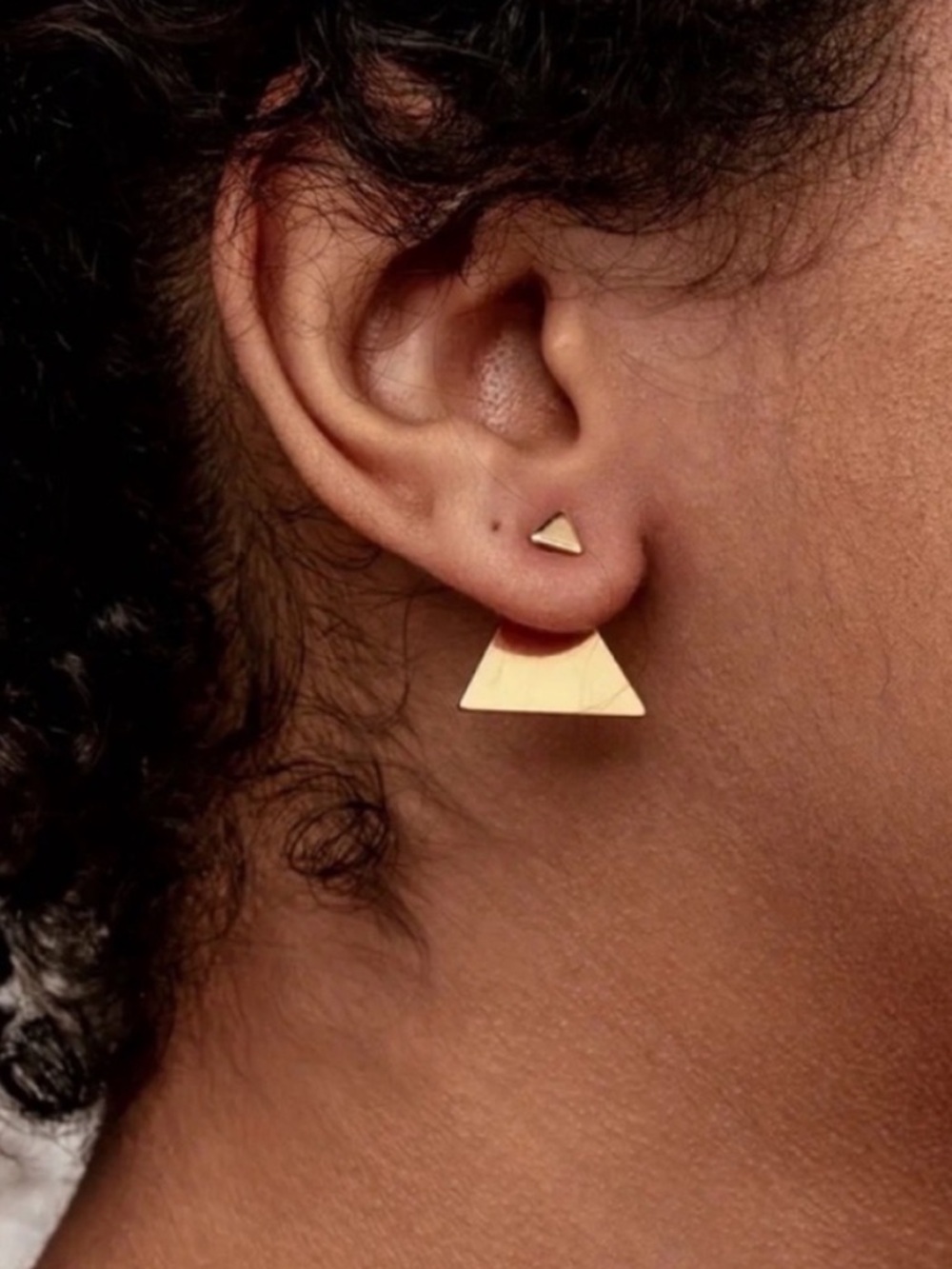 New! Gold Triangle Double Post Earrings (1003) NWOT